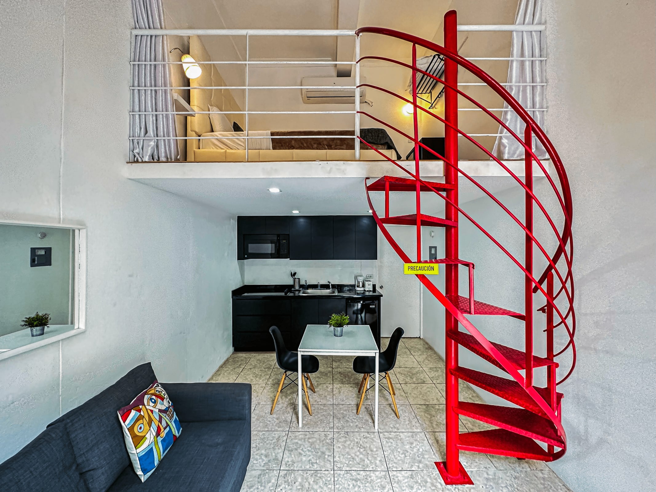 Apartamento 2101 Amueblado en Ponce Edif. Gladiolas II